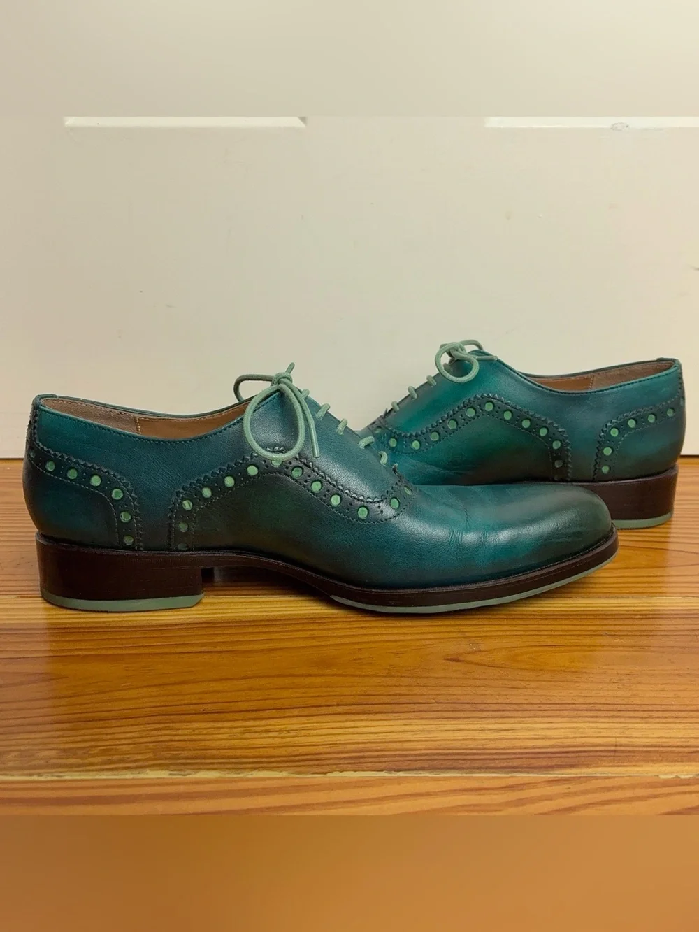 John Fluevog Granville Shoes Men's 8 Turquoise Leather Oxford Brogue Plain Toe - Picture 8 of 16
